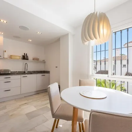 شقة Naranjos Modern 3 Bedroom Penthouse