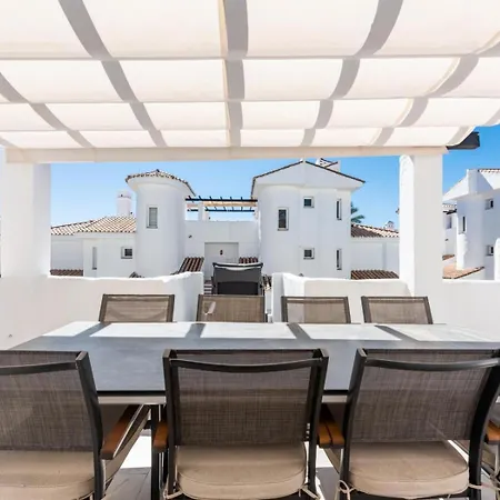 Naranjos Modern 3 Bedroom Penthouse ماربيا